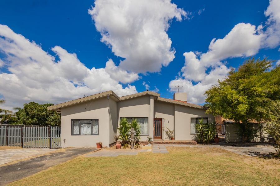 3 Bedroom Property for Sale in Morgenster Western Cape